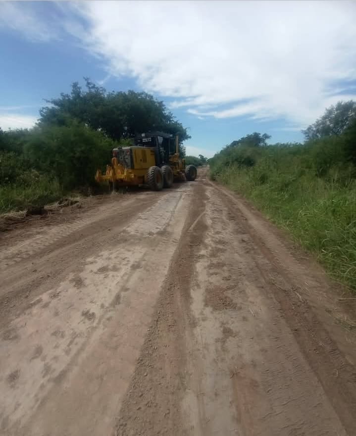 Compromiso permanente con los caminos rurales de Villa 213