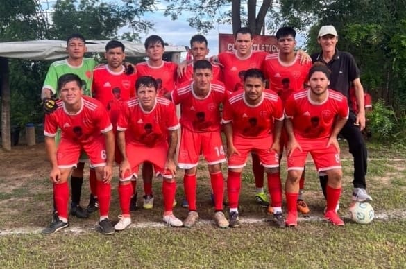 La Liga Lagunense entra en zona caliente: goleadas, líderes compartidos y una 9ª fecha clave