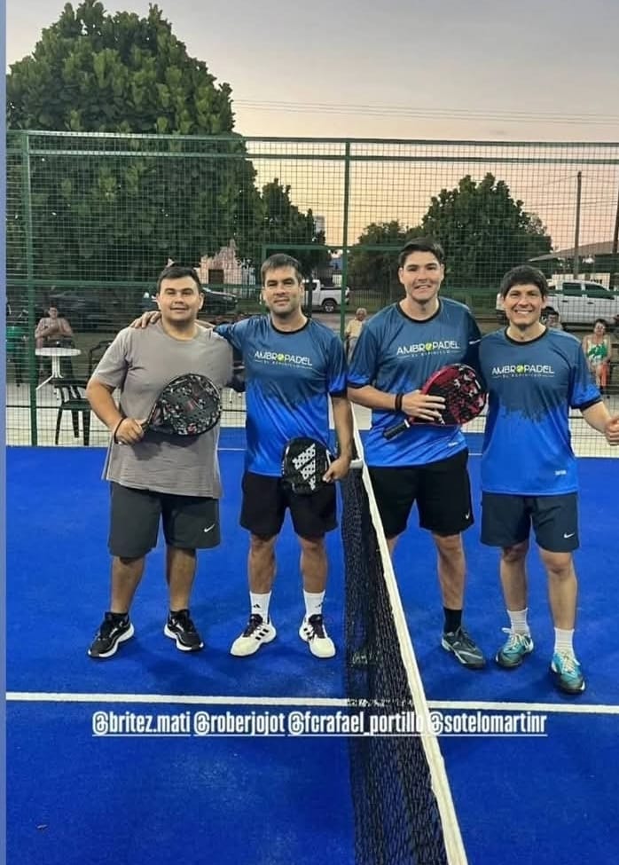 EL ESPINILLO: CONTINÚA CON GRAN ÉXITO EL TORNEO DE PÁDEL