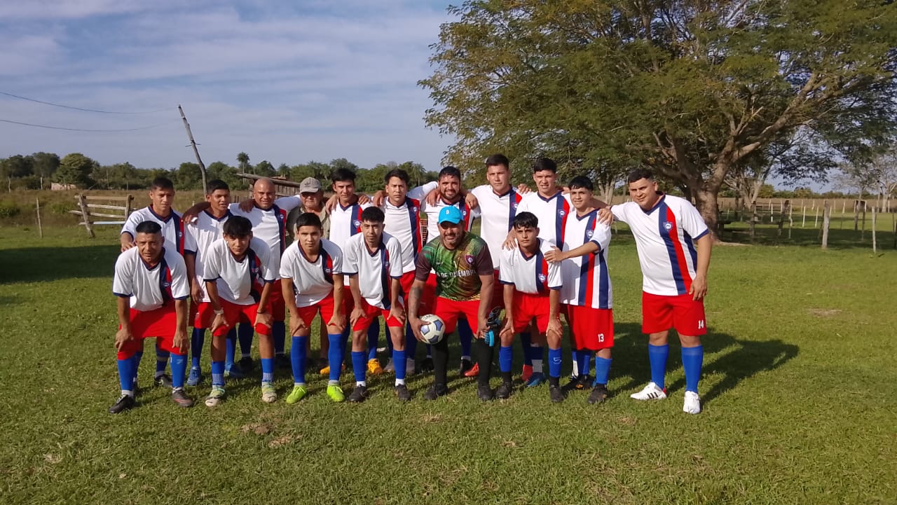 Tres Lagunas se viste de fútbol: 8 de Diciembre enfrenta al River Plate en la quinta fecha