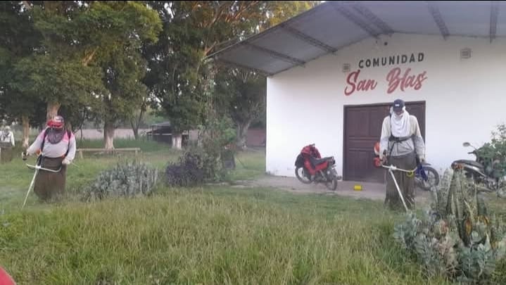 “El Municipio de Laguna Blanca culminó un nuevo operativo de servicios barriales”