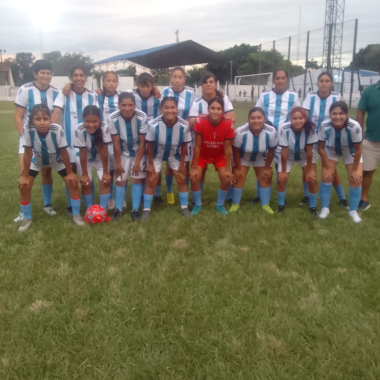 Laguna Banca: El fútbol femenino regional ya tiene finalista
