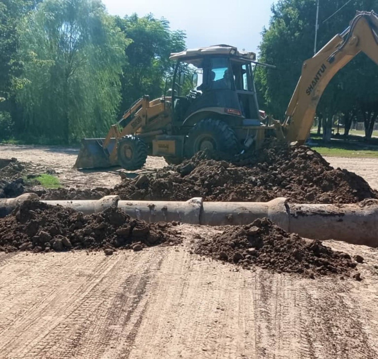 Misión Tacaaglé: realizan limpieza y colocación de alcantarillas para mejorar el escurrimiento del agua