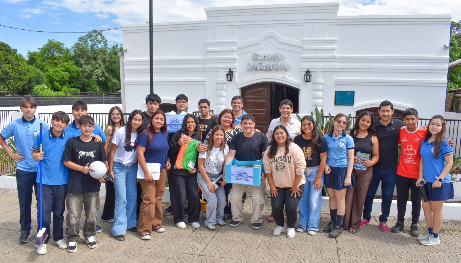 El Espinillo: estudiantes fortalecen la participación juvenil en el Concejo Deliberante