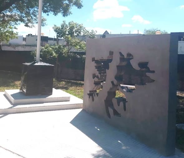 El gobernador Gildo Insfrán inaugurará la Plazoleta “Héroes de Malvinas” en el marco de un nuevo aniversario de la gesta