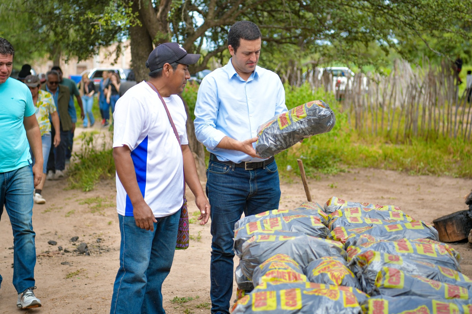 SOLÍS FORTALECE SU PRESENCIA TERRITORIAL CON RECORRIDAS Y CONTACTO DIRECTO CON LAS COMUNIDADES