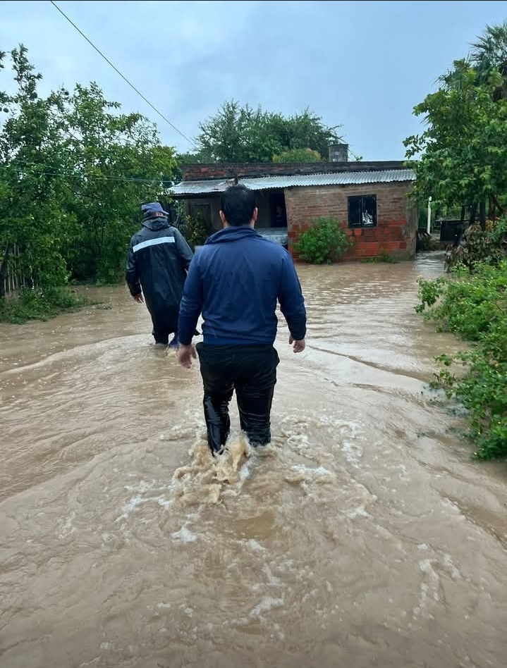 Último momento: lluvias persistentes generan anegamientos, caminos cortados y falta de energía en varias localidades