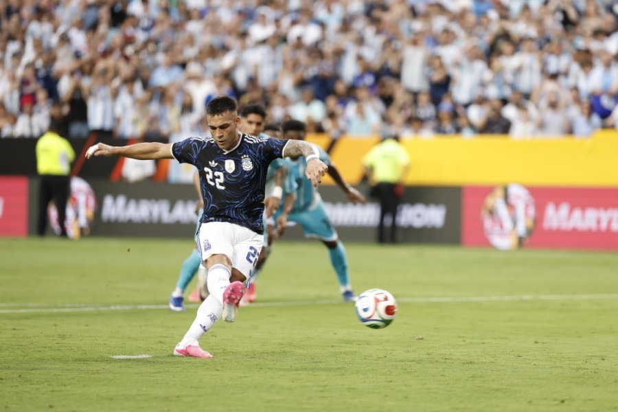 Argentina afronta hoy la última prueba ante Islandia