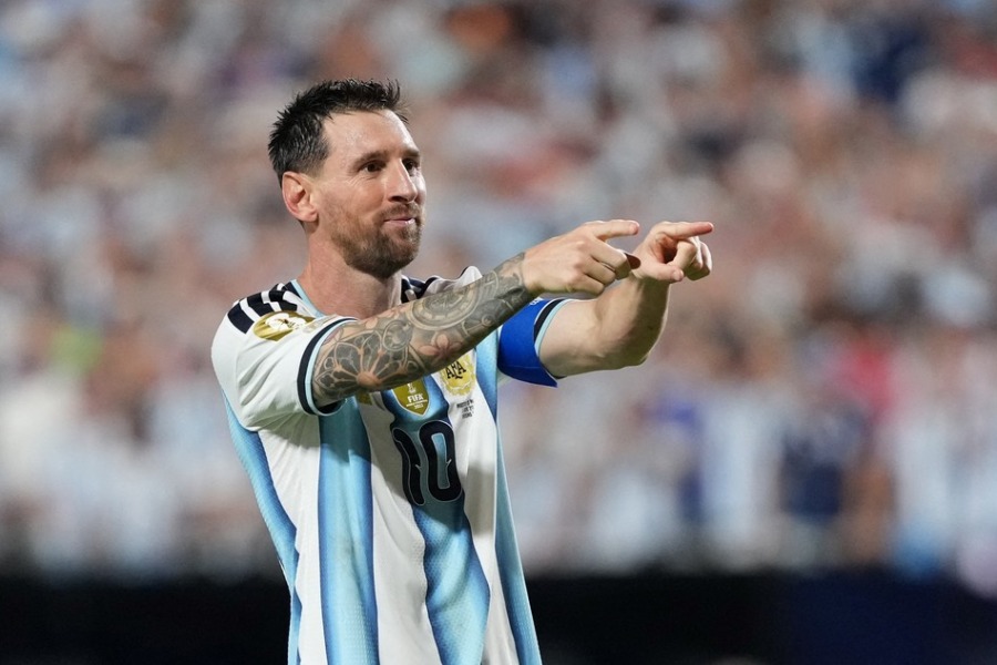 ¡Fenomenal! | Con un Messi brillante, Argentina se floreó ante Argelia