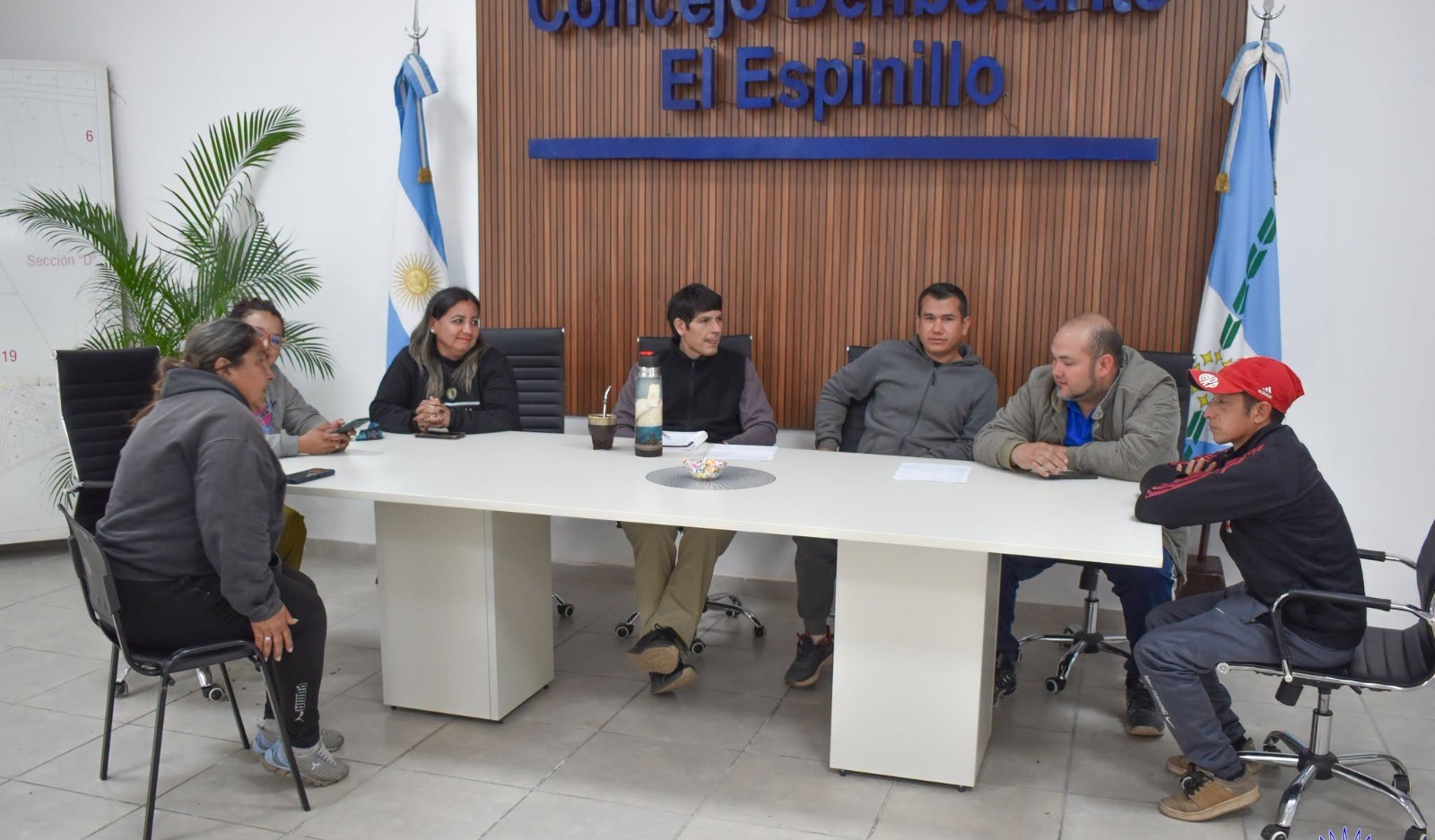 Martín Sotelo escuchó a los dirigentes de los clubes para planificar el crecimiento del fútbol infantil
