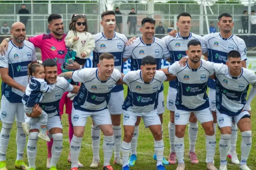Federal A: San Martín goleó, alcanzó la cima y sueña en grande