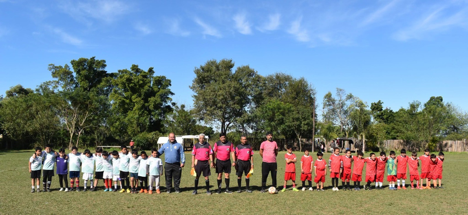 EL ESPINILLO:El fútbol infantil volvió a reunir a las familias en la segunda fecha del Torneo Homenaje a Milán López