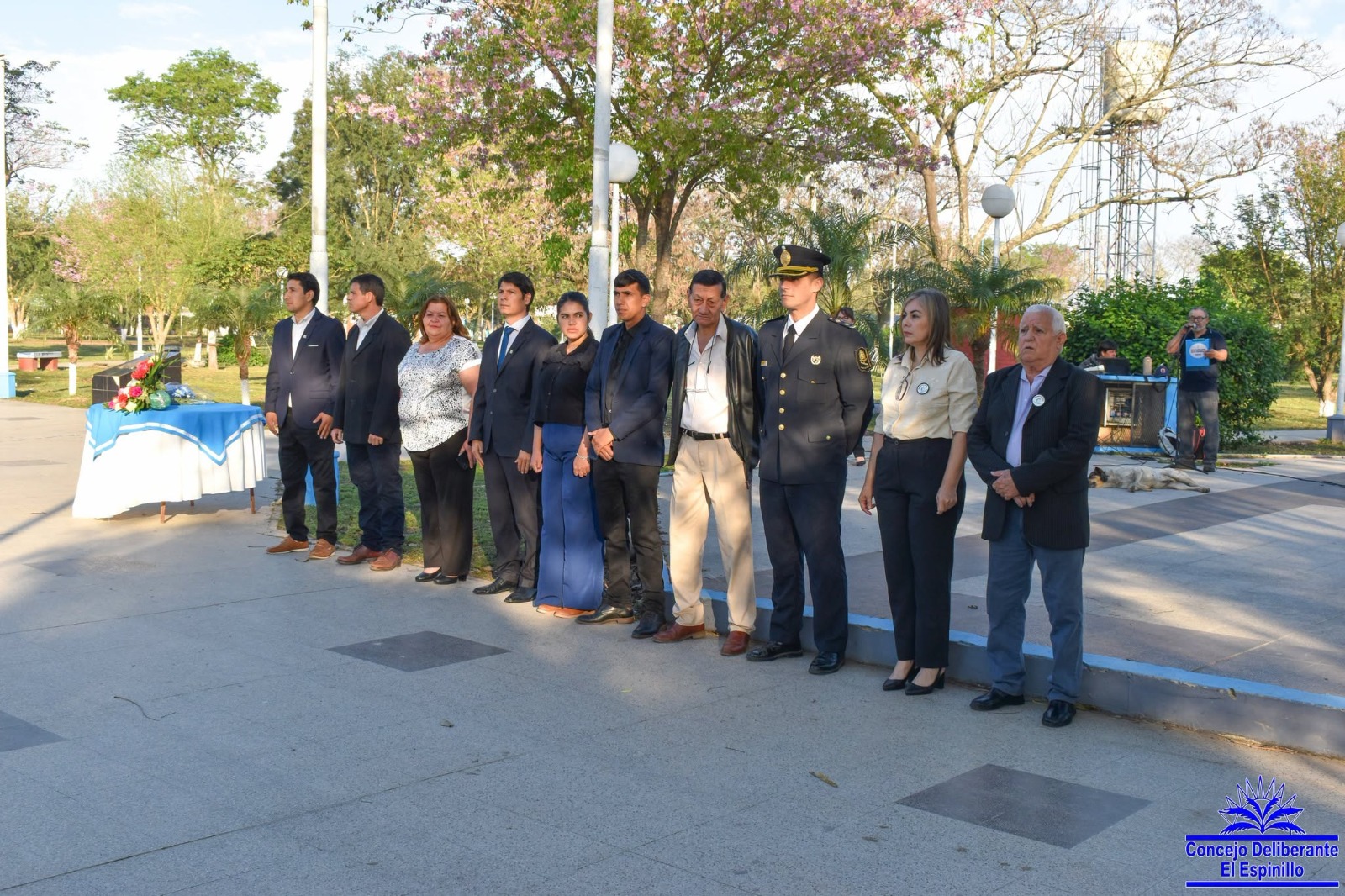 EL ESPINILLO | HOMENAJE A SAN MARTÍN Y UNA AUSENCIA QUE NO PASÓ DESAPERCIBIDA