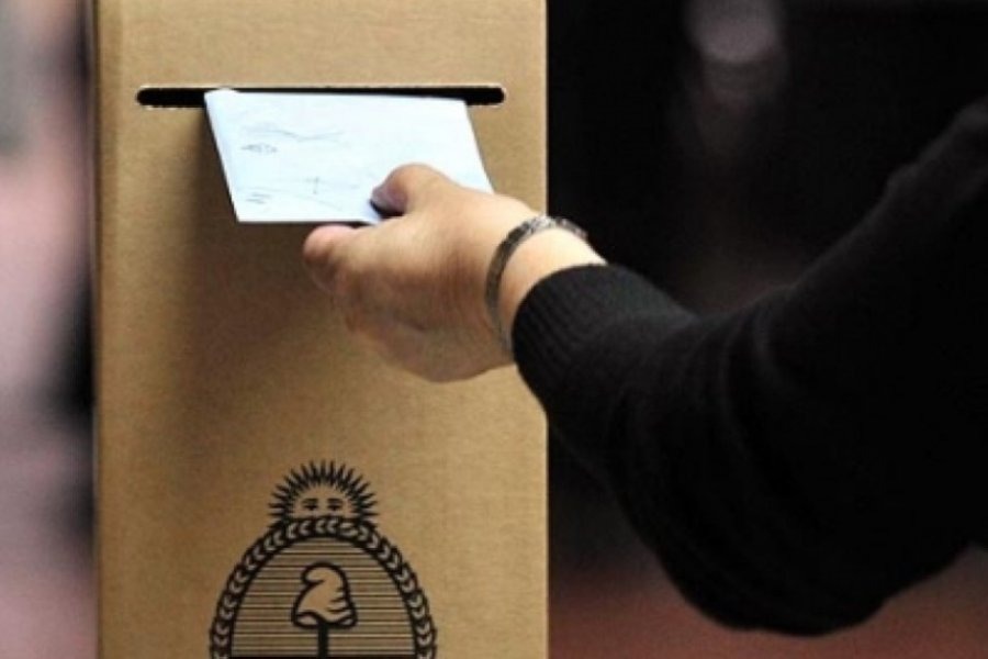 ¿Se suspenden las PASO? Las dudas que frenan al Gobierno y una jugada clave para 2027