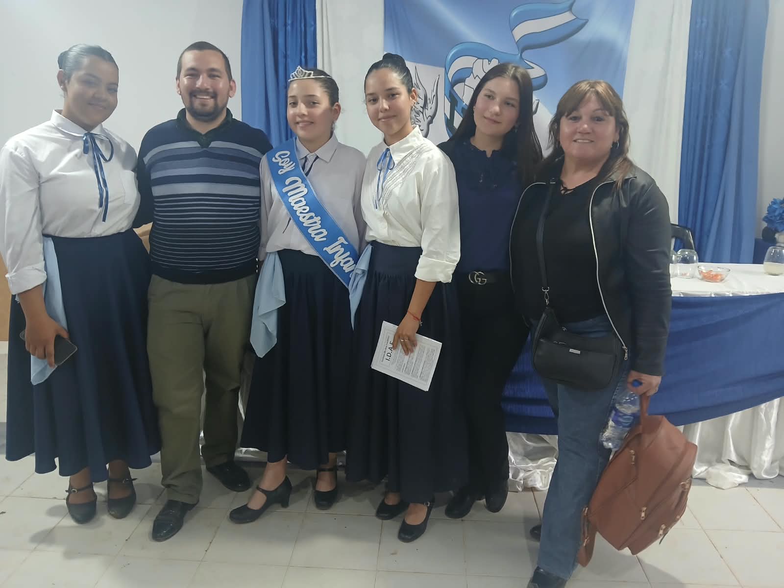 El Espinillo: Alma Formoseña IDAF celebró una nueva promoción de profesoras y maestras de danzas