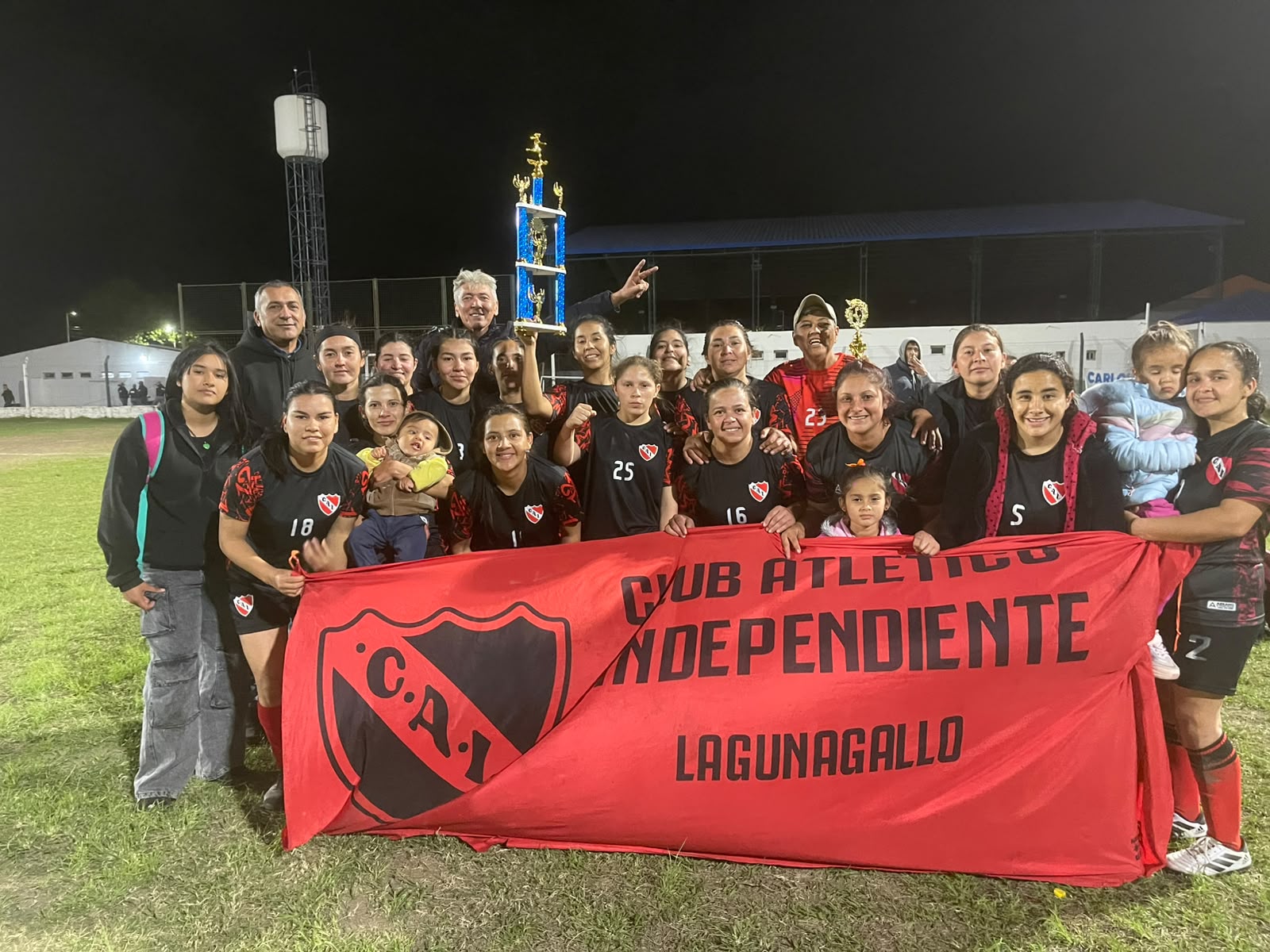 INDEPENDIENTE DE LAGUNA GALLO HIZO HISTORIA: CAMPEÓN INVICTO DE LA MANO DE SIMEÓN HERMOSA