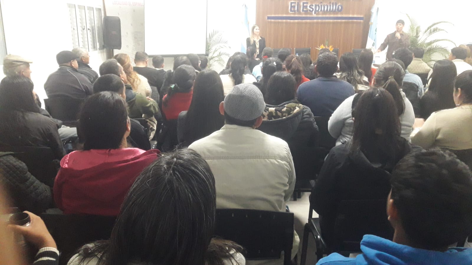 EL ESPINILLO: IMPORTANTE PARTICIPACIÓN EN EL TALLER DE CONVIVENCIA RESPETUOSA